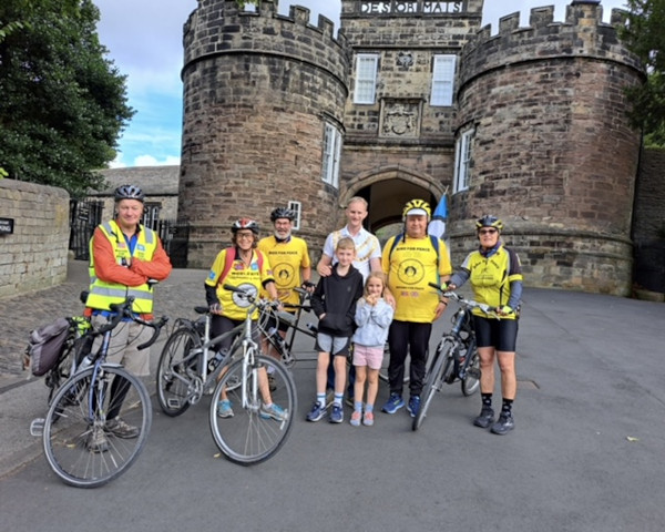 David, Ase, Mayor Rick Judge & children, Tore, Tordis about to set off from Skipton