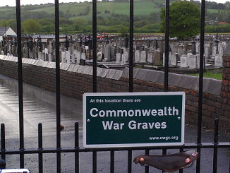 War Graves in New Farnley